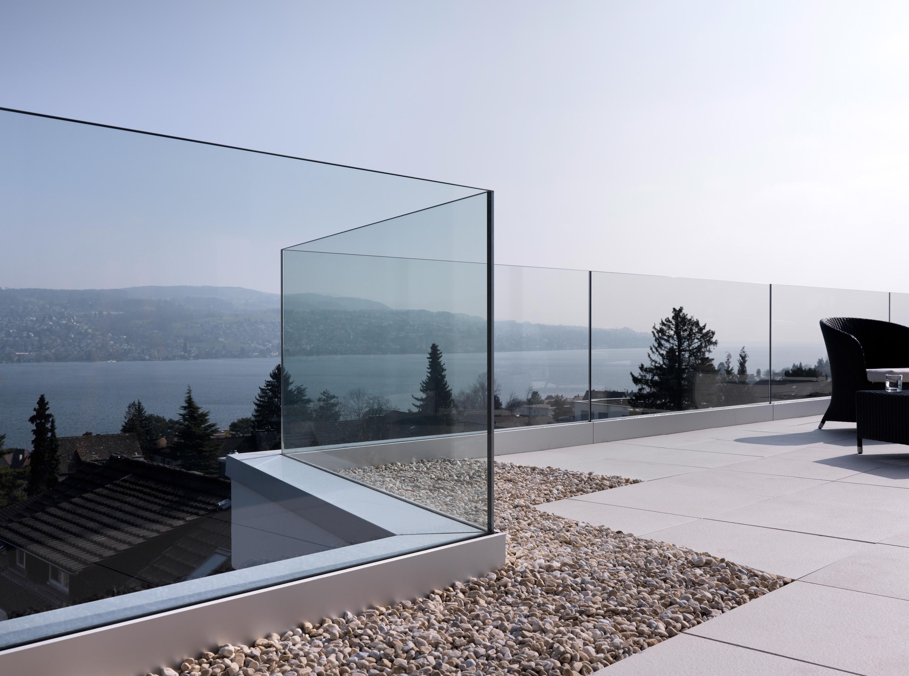 California Installs Glass & Mirror, Inc.